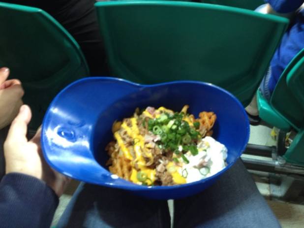 Pulled pork on lattice chips 'n' sides